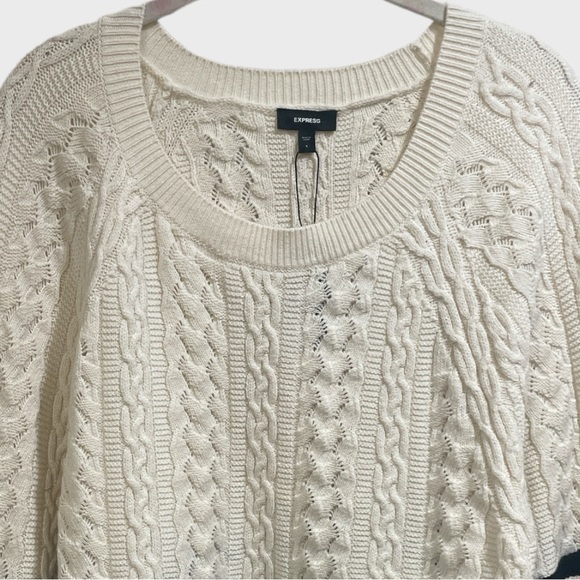 Express White Black Striped Cable Knit Crew Neck Sweater Size Large - Picture 8 of 13
